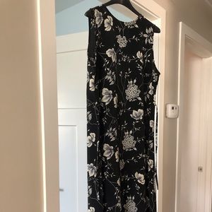 Floral maxi dress